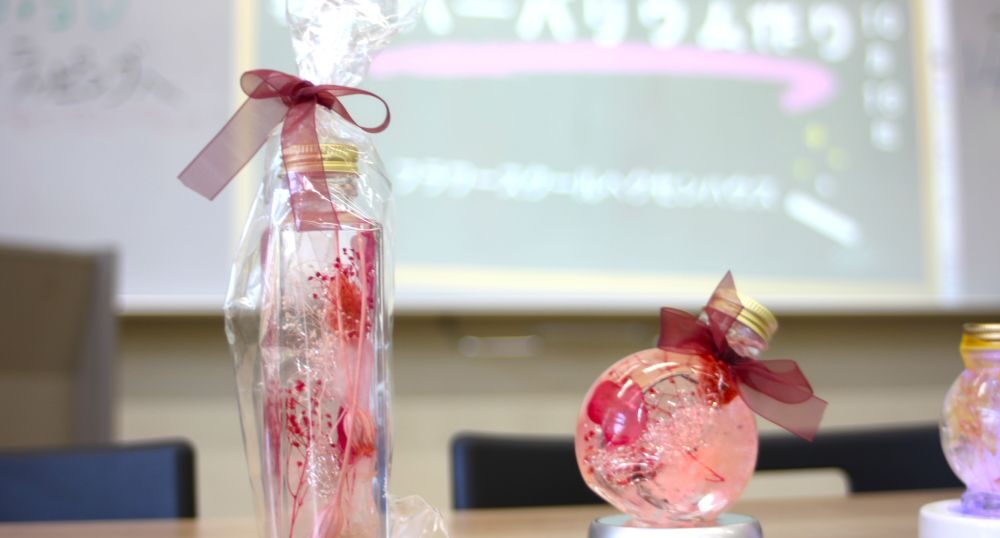 出張レッスンハーバリウム